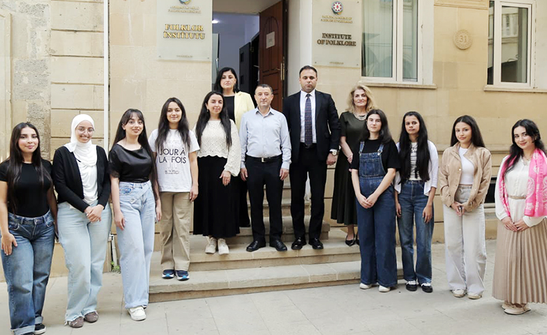 Xəzər Universitetinin tələbələri Folklor İnstitutunda elmi-tədqiqat təcrübəsinə başlayıblar