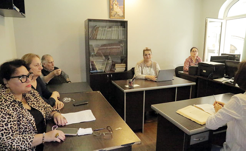 Folklor İnstitutunun “Dədə Qorqud” şöbəsində elmi seminar keçirilib