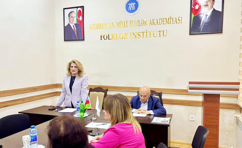 "Labirint” povesti folklor yaddaşı və bədii təfəkkür kontekstində təhlil edilib