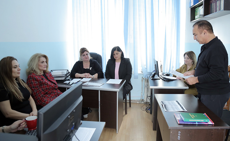 Ərdəbil nağıllarında ənənəvi formulların bədii funksiyaları araşdırılıb