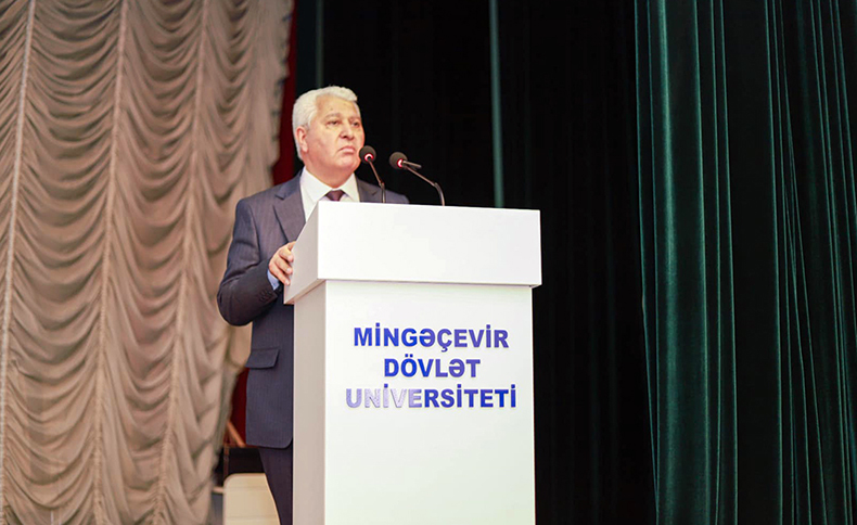 Academician Mukhtar Imanov made a report at the Republican scientific conference held at Mingachevir State University, 