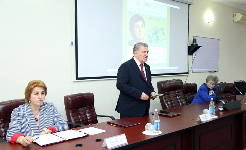 The employee of the Institute of Folklore made a report at the scientific conference on the theme “Our green world in the light of science that gives light to the eyes”