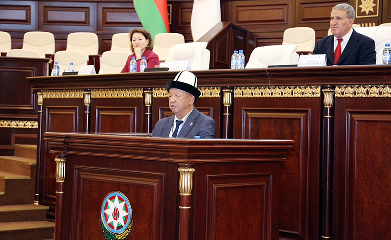 Üzeyir Hacıbəylinin əsərlərinin Qırğızıstanda tamaşaya qoyulması mədəni inteqrasiyanın bariz nümunəsidir