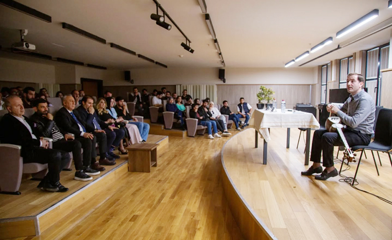 Ankarada Azərbaycan tarı və aşıq sənəti ilə bağlı seminar təşkil edilib