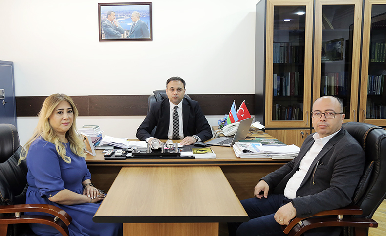 Folklor İnstitutunda beynəlxalq əməkdaşlıq müzakirə olunub