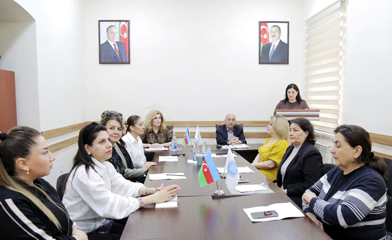 Folklor və yazılı ədəbiyyat şöbəsində paremiologiya və nağıl formullarına dair məruzələr müzakirə olunub