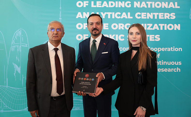 Folklor İnstitutunun professorunun iştirakı ilə “Türk Dünyası Uşaq Nağılları” kitabı hazırlanıb